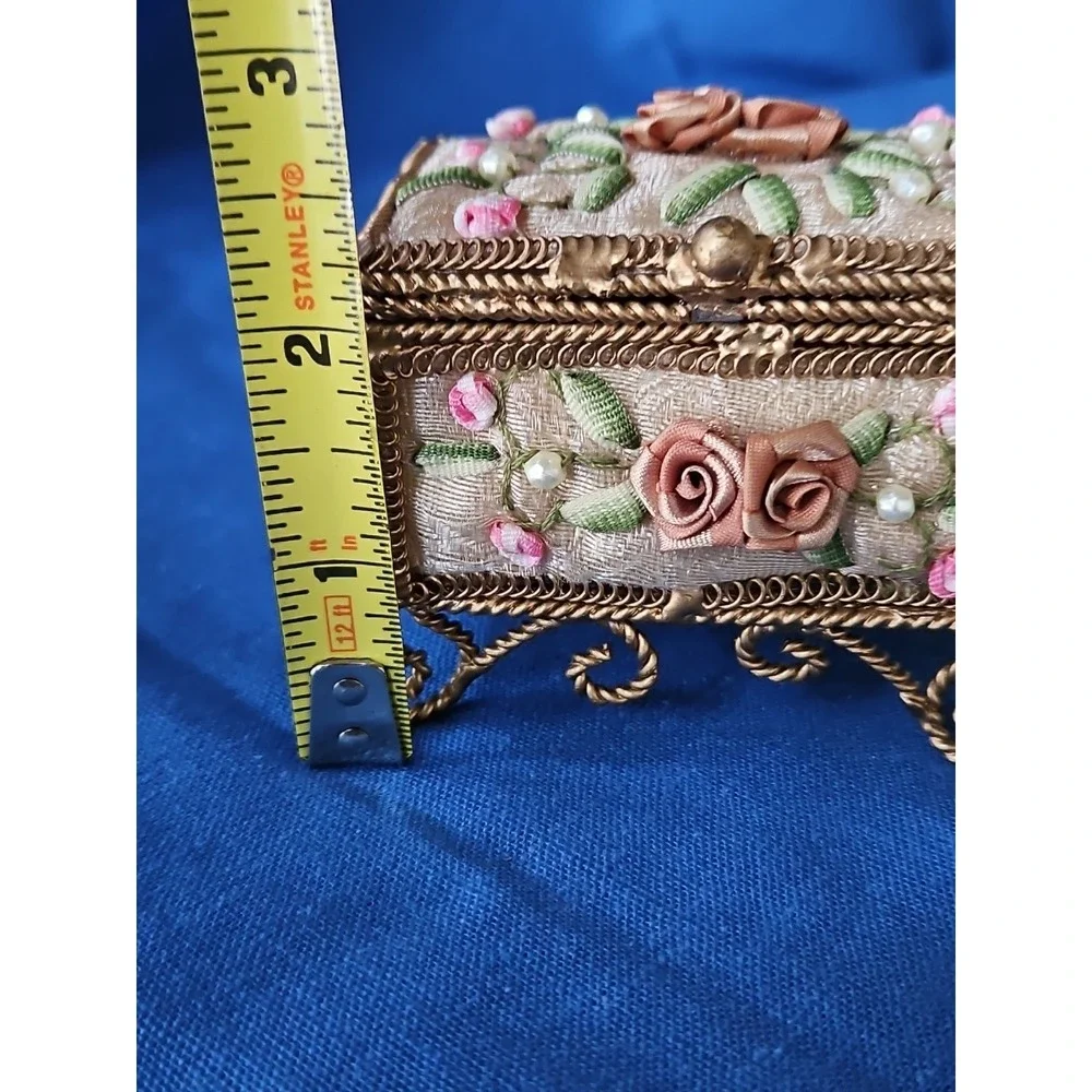 Hollywood Regency Trinket Box Footed Twist Gold Ribbon Embroidery Shabby Chic‎